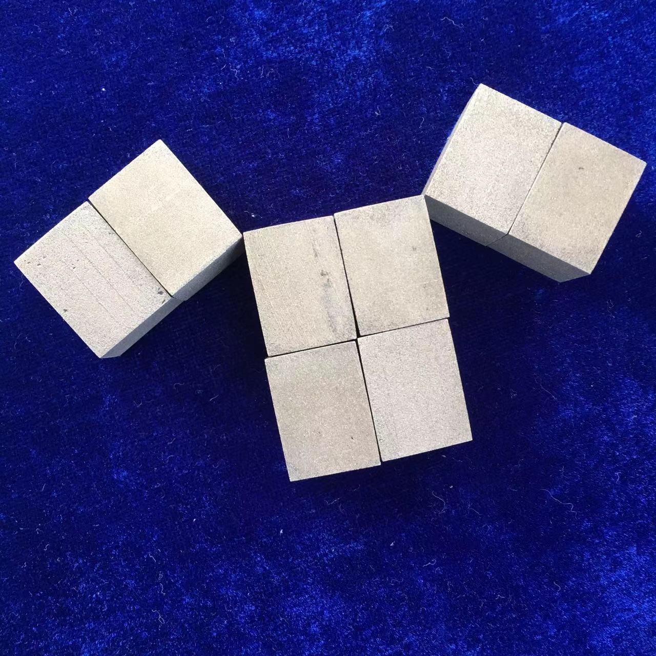 Granulés de diamant Cube Diamant Meule Image en vedette